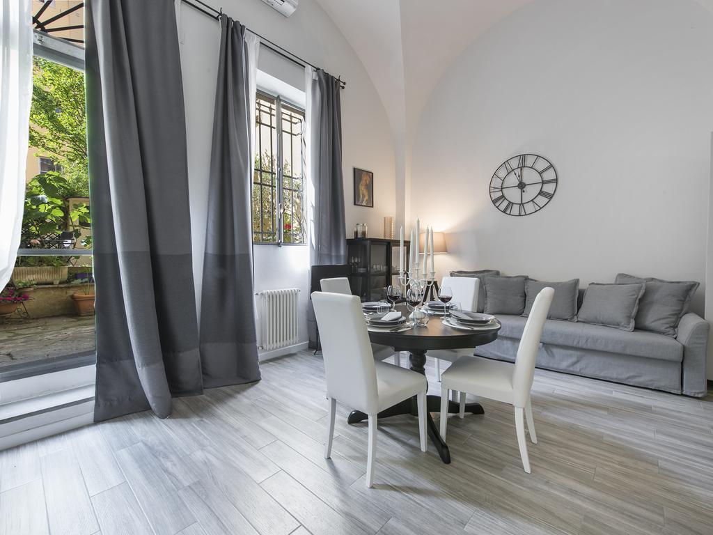 Cynthia'S Garden - Apartment With Private Garden In Santa Croce Firenze Kültér fotó